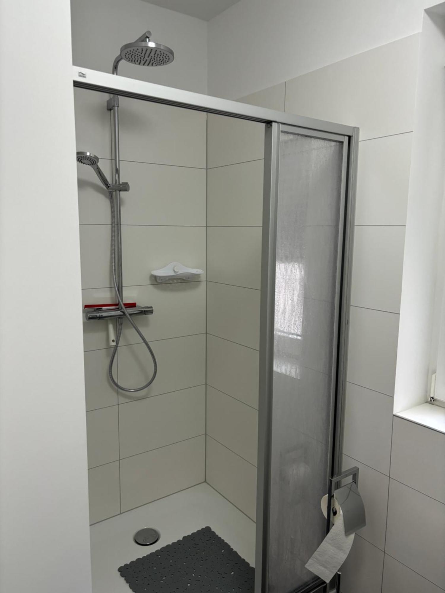 Apartment Fuer 2 Personen Wiesbaden Exteriör bild